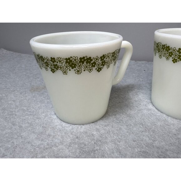 Pyrex Crazy Daisy 300ml Milk Glass Coffee Mugs Set of 2 Vintage USA 1970s - Picture 2 of 6